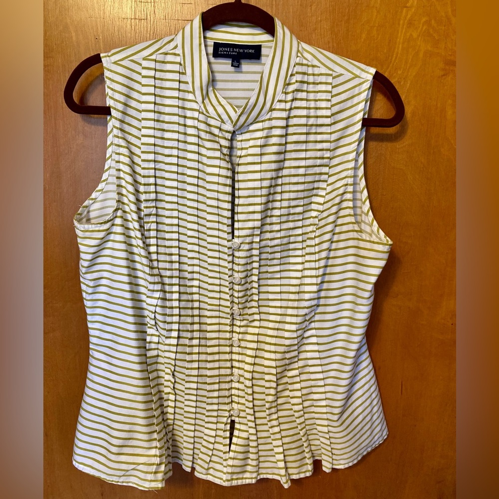 Jones New York blouse, 21” armpit to armpit